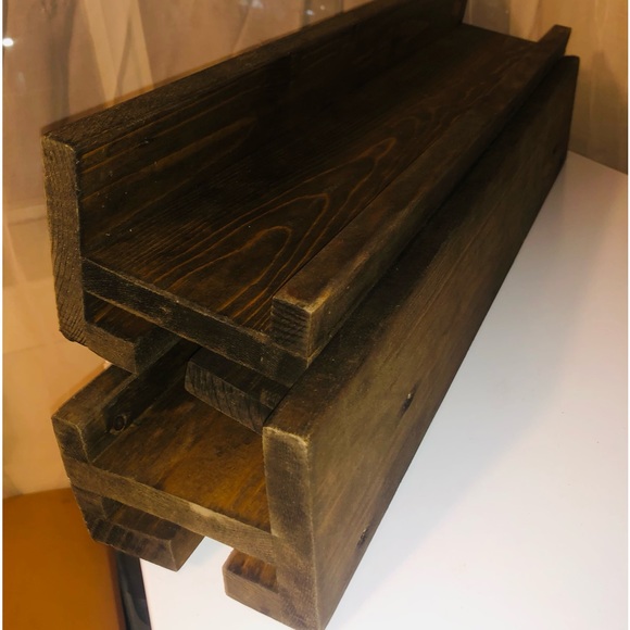 Wine bottle and glassware wall mount wooden shelve .. the 2 available together - Picture 3 of 4